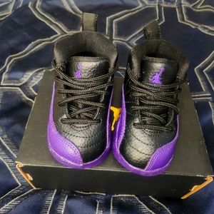 JORDAN 12 RETRO BLACK PURPLE 4C